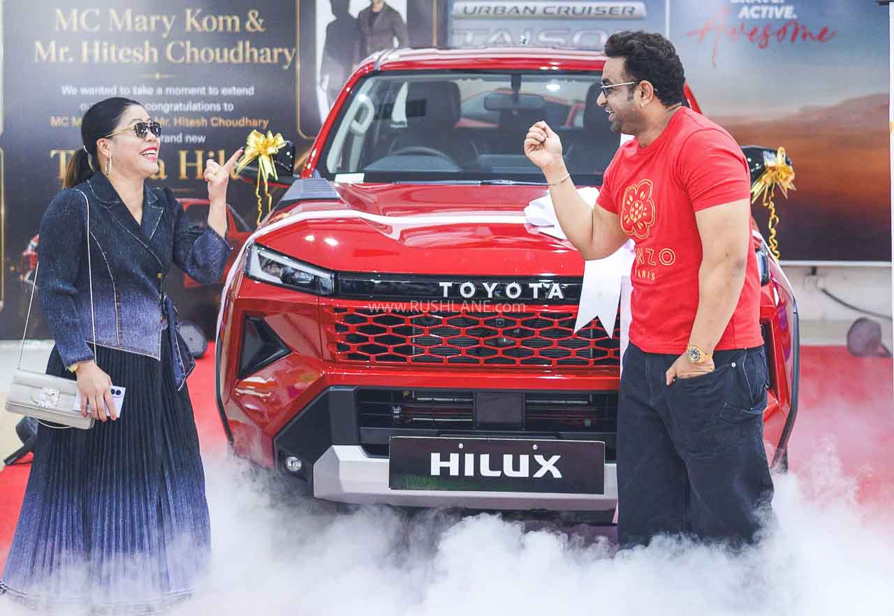 New Toyota Hilux Delivery Starts – Mary Kom First Owner In India