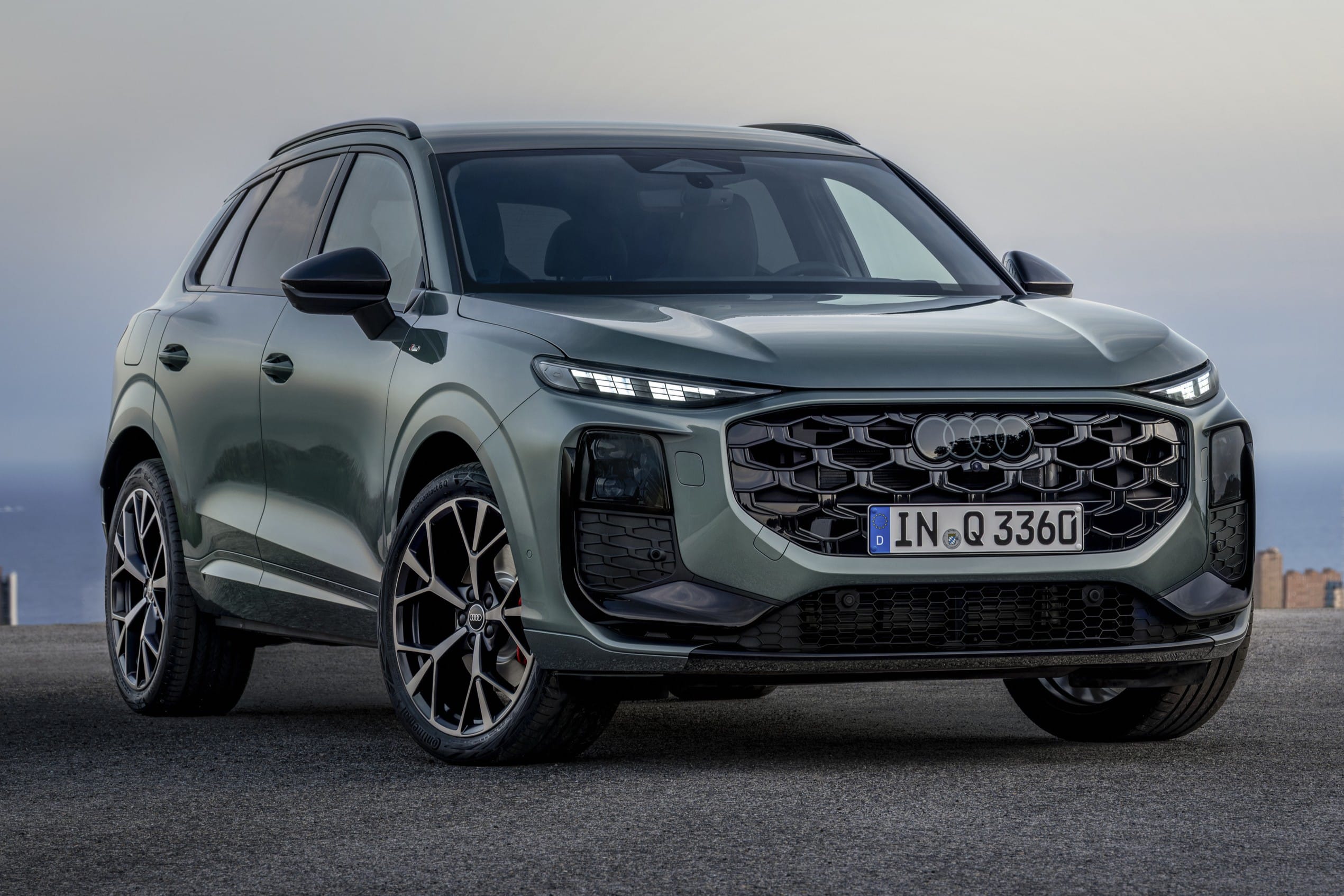 Third-generation Audi Q3 to launch in October