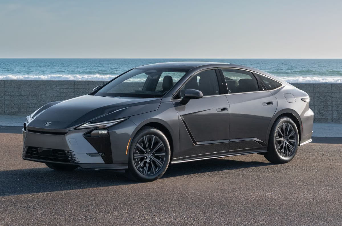 All you need to know about Lexus ES
