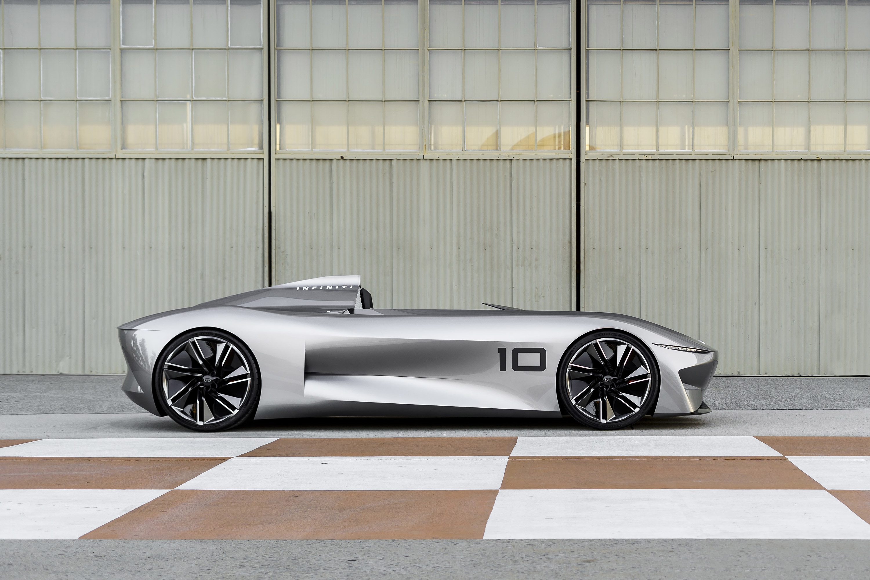 Infiniti